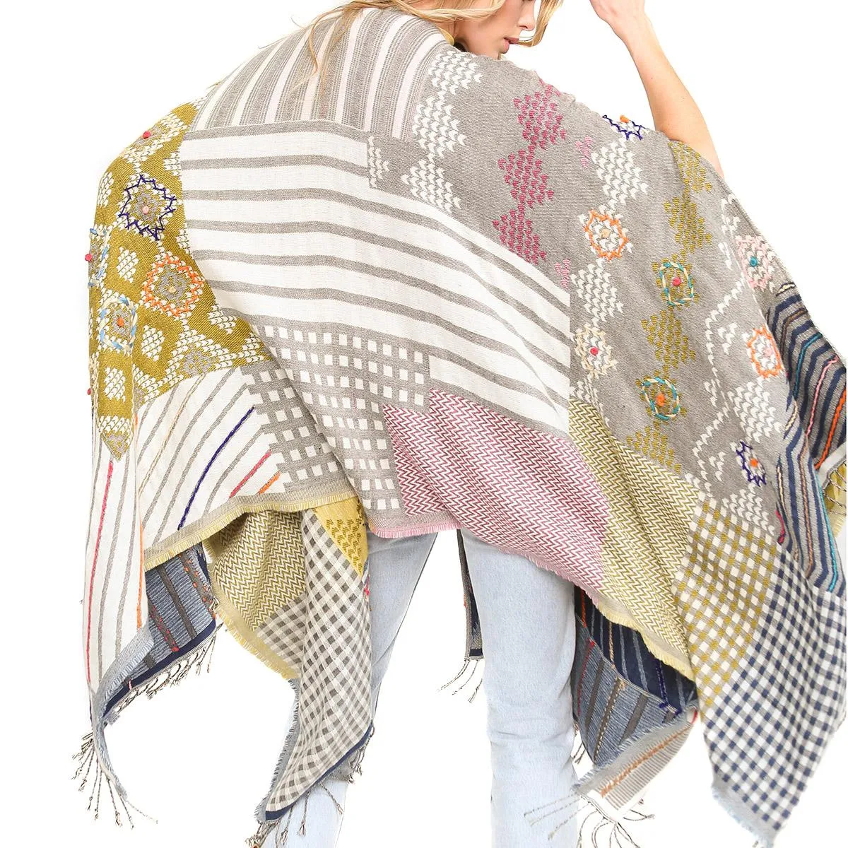      Aratta Snow White Poncho     