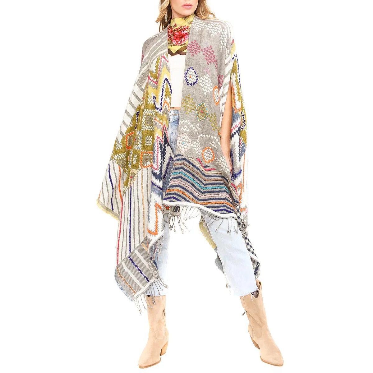      Aratta Snow White Poncho     