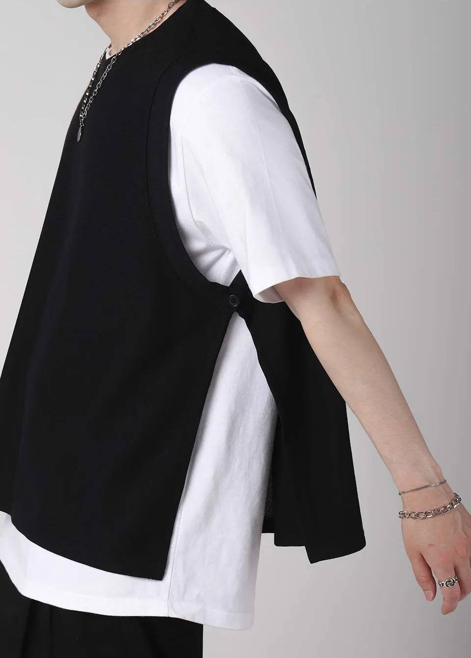 AVANDRESS  |Unisex Street Style Plain Oversized Vests & Gillets