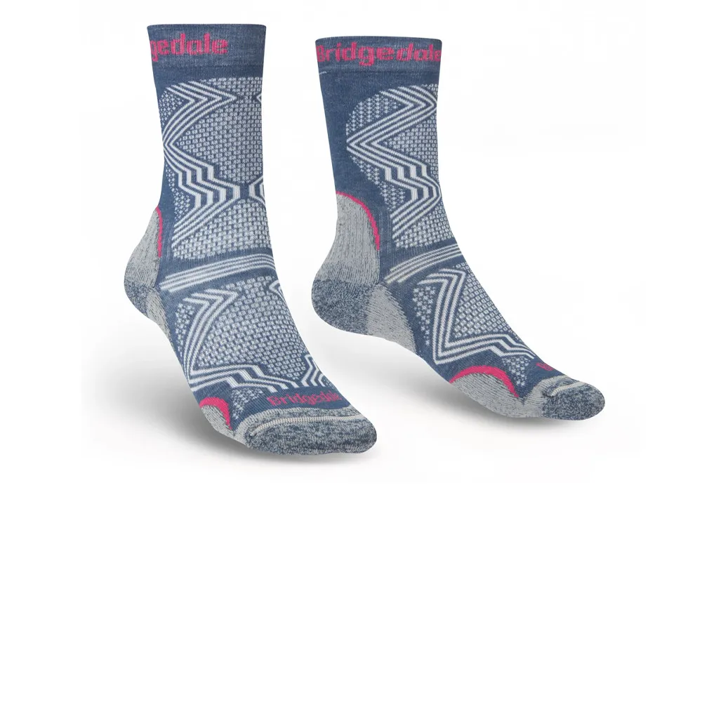 Bridgedale Hike Ultra Light T2 Coolmax Performance Women's Crew Socks - AW24