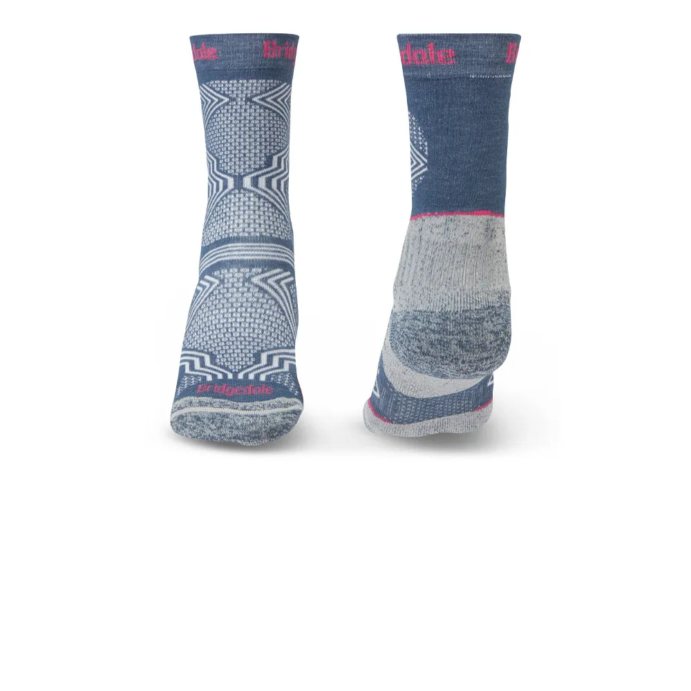 Bridgedale Hike Ultra Light T2 Coolmax Performance Women's Crew Socks - AW24