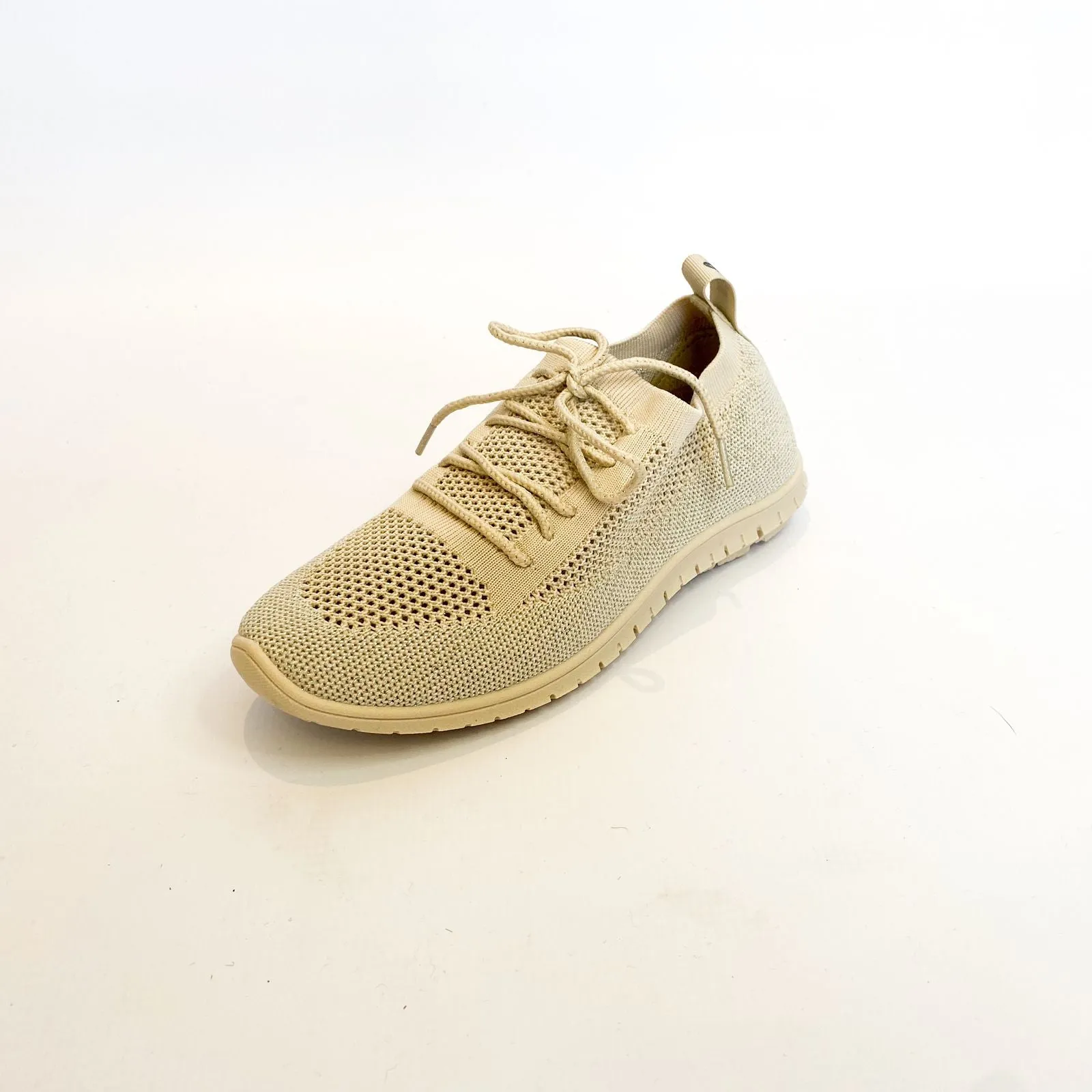 Hush Puppies beige nansen slip on sneaker