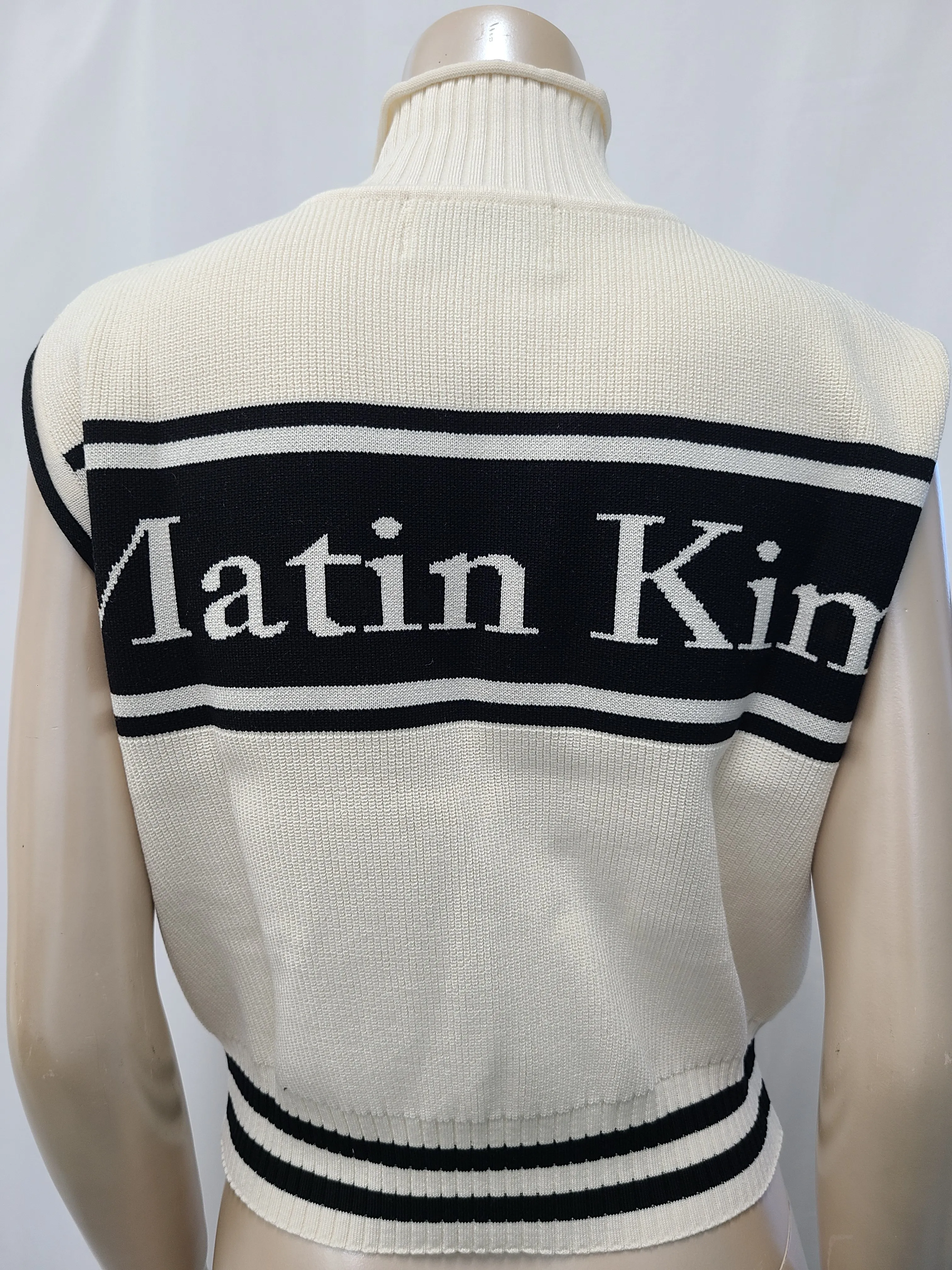 Matin Kim  |Street Style Logo Vests & Gillets