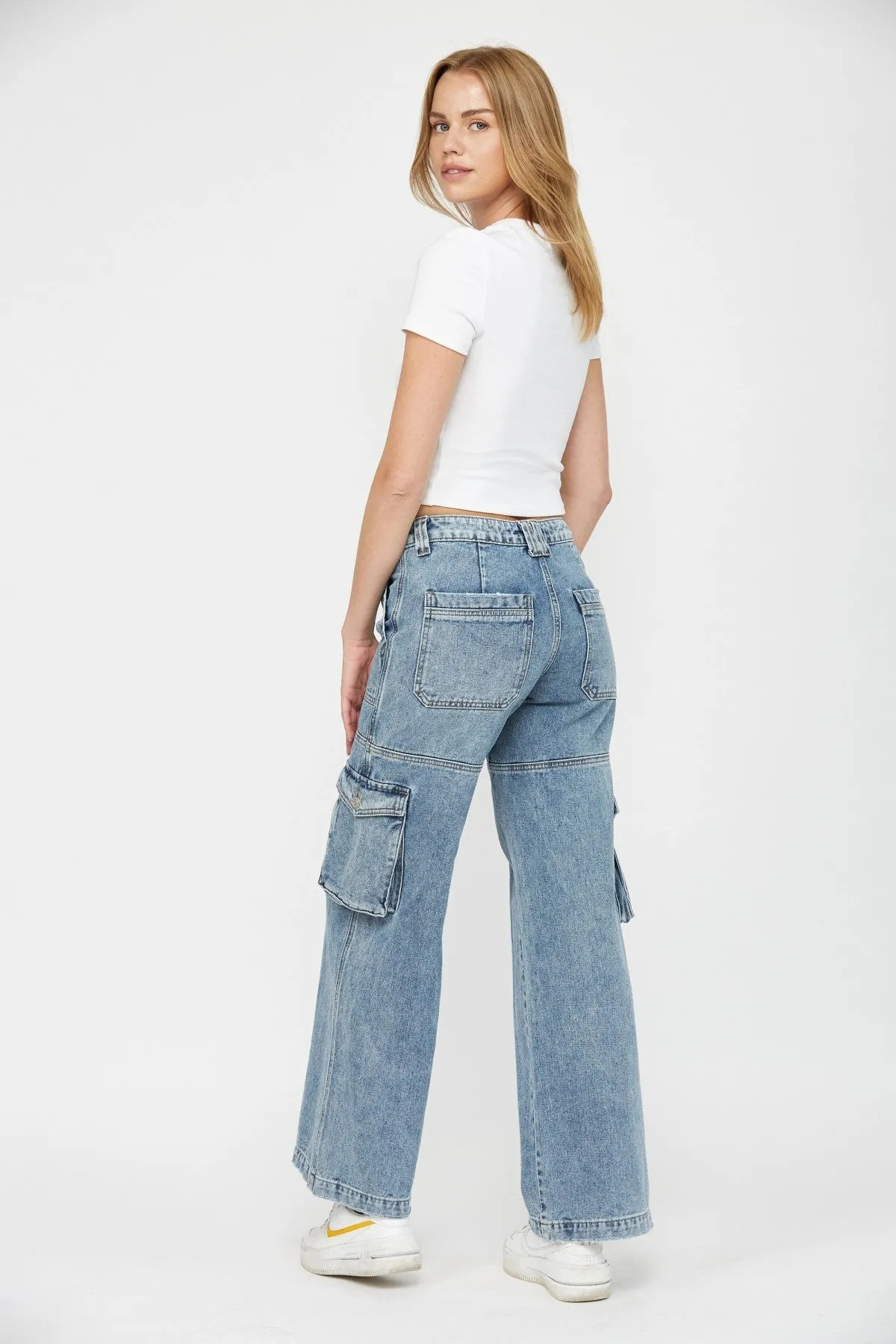 Mid Rise Wide Cargo Jeans