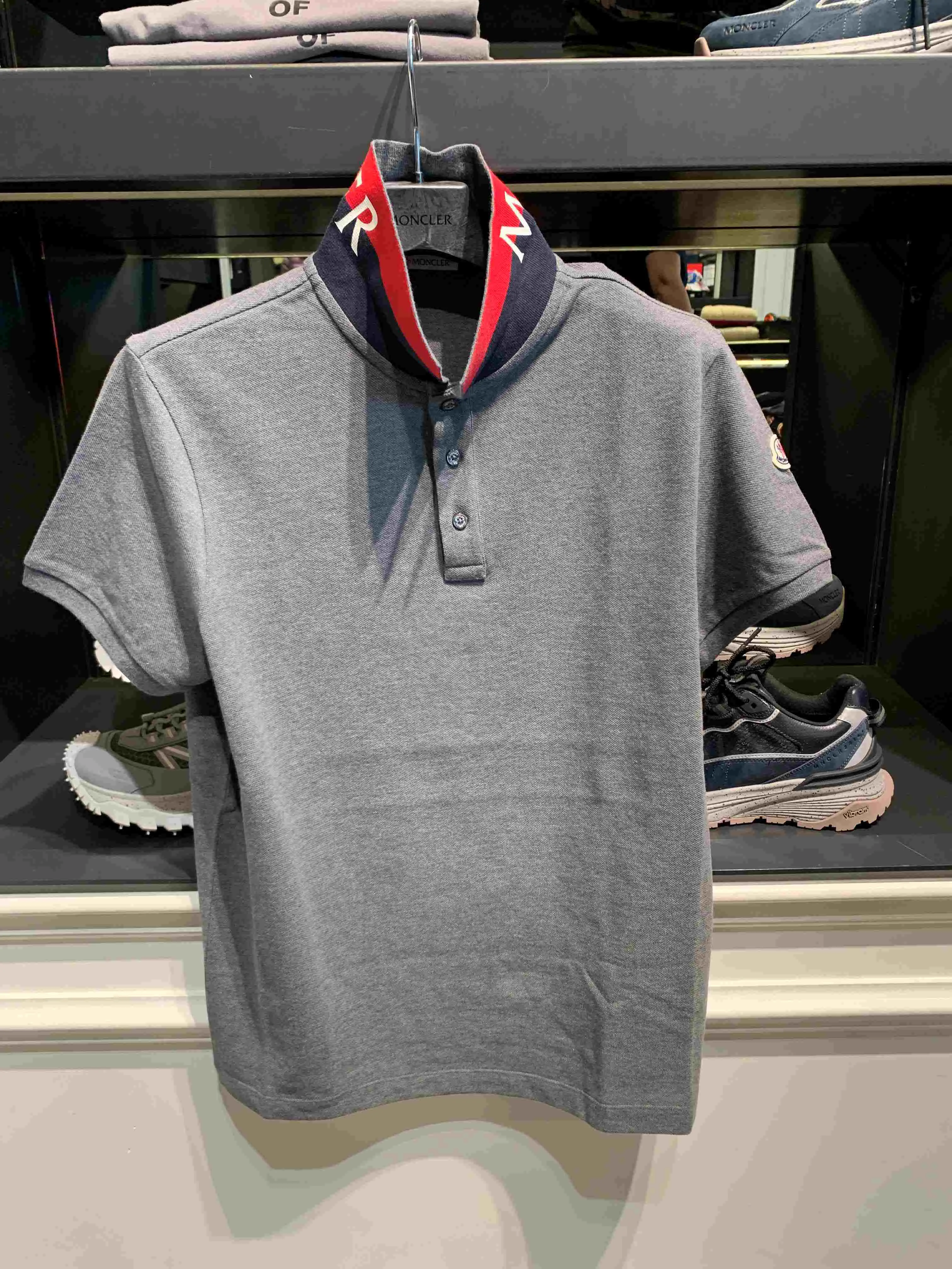 MONCLER  |Button-down Plain Cotton Short Sleeves Outlet Polos