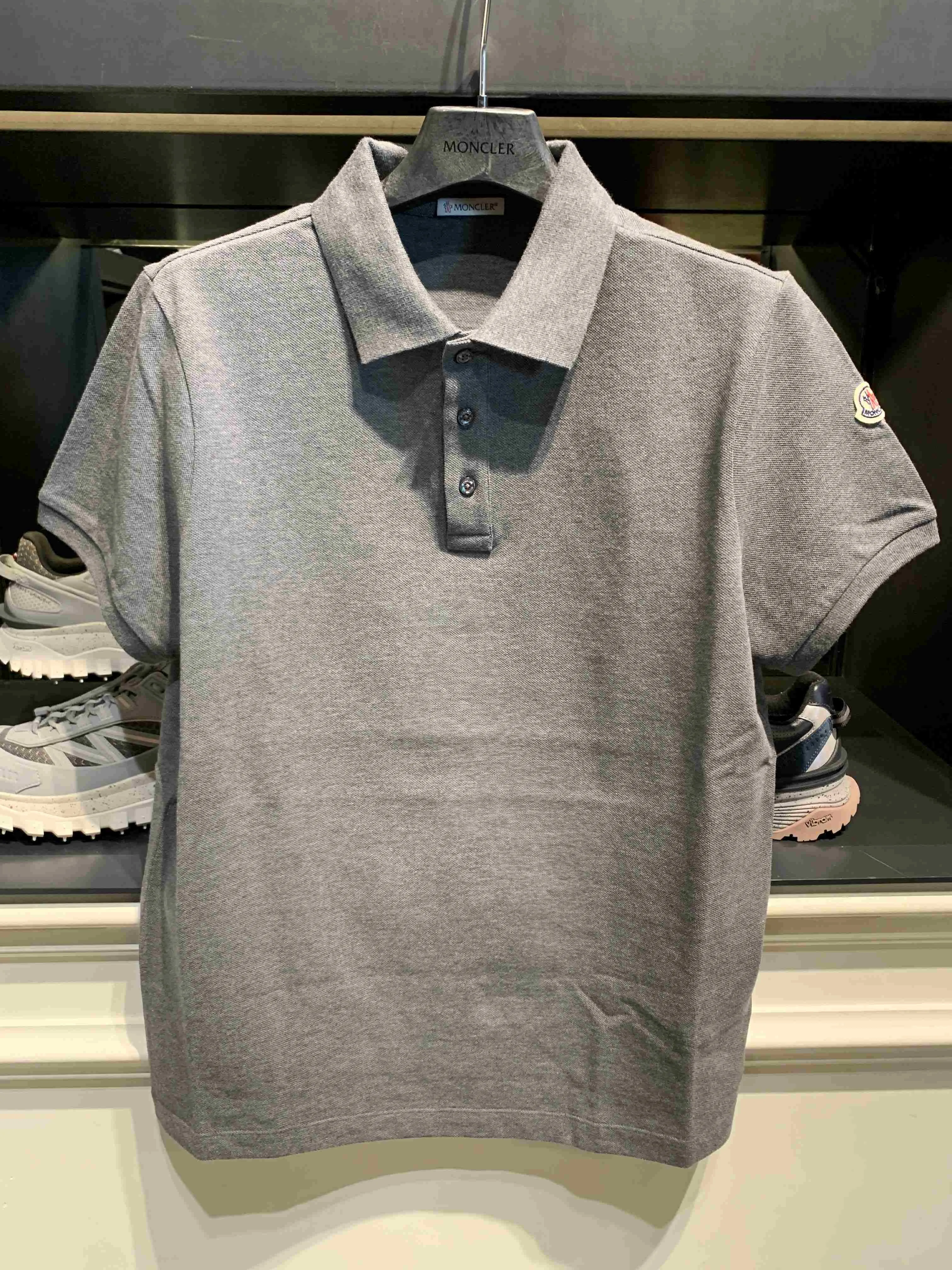 MONCLER  |Button-down Plain Cotton Short Sleeves Outlet Polos