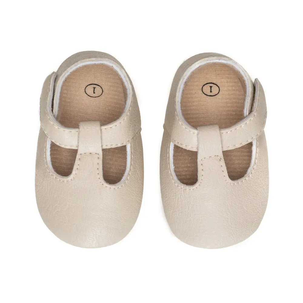 Moxy Baby Shoes. Soft Vegan Leather.