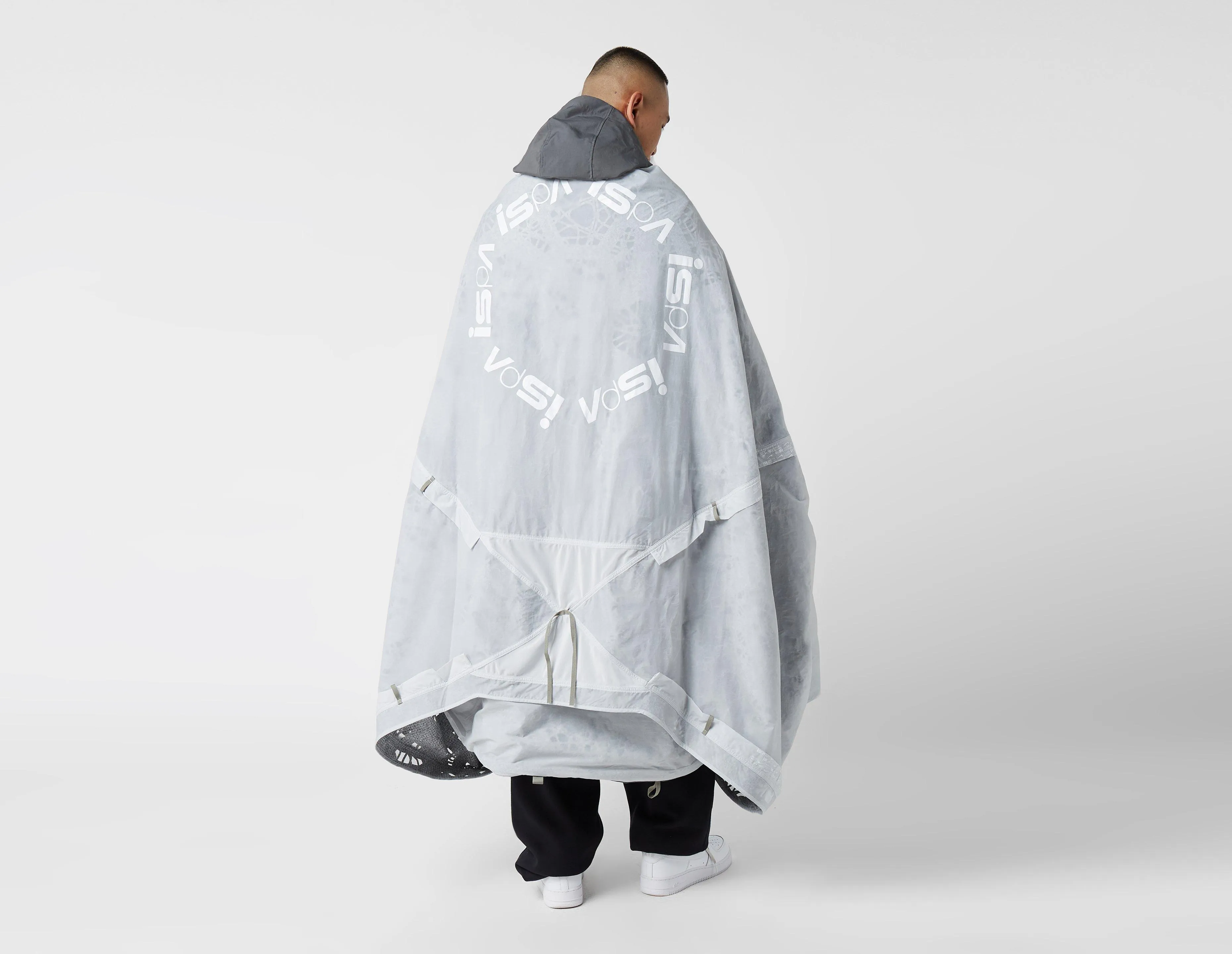 Nike NRG ISPA Poncho