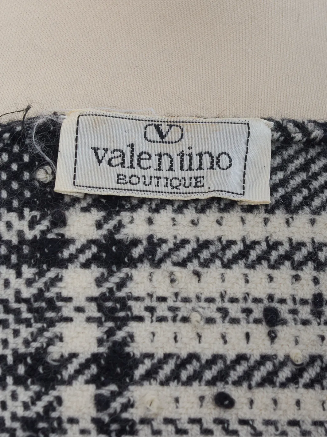 Valentino Scarf